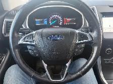2017 Ford EDGE - Photo 17