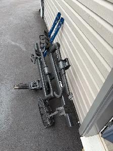 Thule 2 Capacity Bike Rack - Photo 2