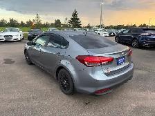 2017 Kia FORTE - Photo 3