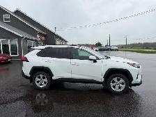 2021 Toyota RAV4 - Photo 8