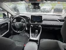 2021 Toyota RAV4 - Photo 11