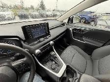 2021 Toyota RAV4 - Photo 16
