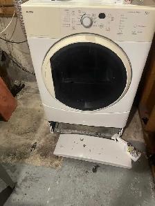 FREE WASHER & DRYER
