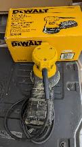 Electric DeWalt 5 Inch Orbital Palm Sander - Photo 2
