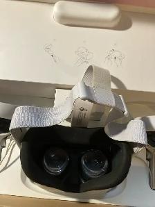 Meta quest 2 oculus 128gb with box,charger and accessories - Photo 3