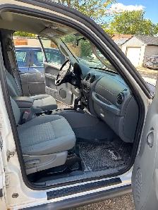 2007 Jeep Liberty Sport - Photo 6