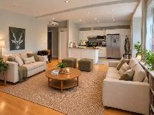 Renovated NDG Upper Duplex - 3 BD   Office, 2 Baths