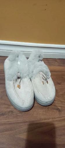 women shoes sizes 7-10.5 - Photo 5