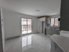4½ entièrement rénové — Vieux-Terrebonne - Photo 2