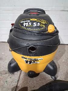 WET/DRY SHOP VAC  11.5 GALLON WORKS GREAT