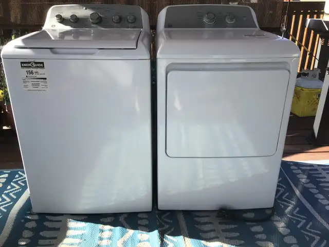 3 1/2yr old matching Washer & Dryer