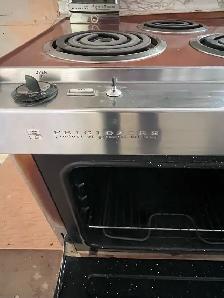 Vintage Stove - Photo 3