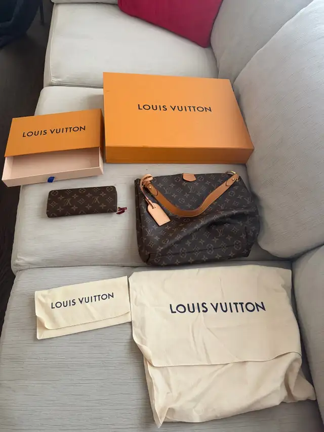 Louis Vuitton purse and wallet