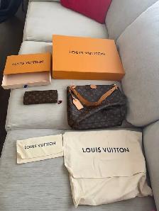 Louis Vuitton purse and wallet - Photo 2