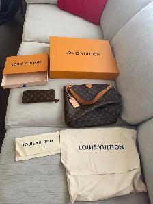 Louis Vuitton purse and wallet - Photo 3