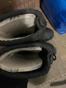 Moving sale, lots of items for sale. - Photo 3