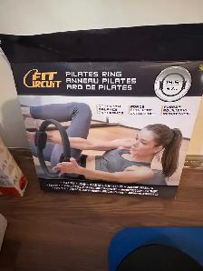 Moving sale, lots of items for sale. - Photo 6
