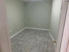 2 bedroom basement - 1 room available for rent - Photo 5