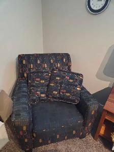 Blue cloth couch, love seat, chair - Photo 4