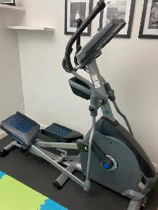 Literally Brand New E616 Nautilus Elliptical $450.00 - Photo 3