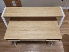 Large coffee table and medium desk - Photo 4