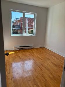 Montréal Hochelaga-Maisonneuve2½ à louer avec 1 chambre fermée - Photo 2