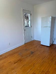 Montréal Hochelaga-Maisonneuve2½ à louer avec 1 chambre fermée - Photo 5