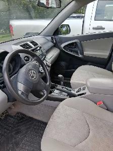 2010 Toyota Rav4 4x4 - Photo 6