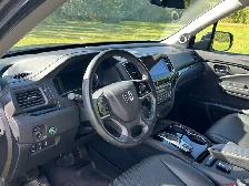2021 HONDA PILOT TOURING - 7 PASSENGER - Photo 6