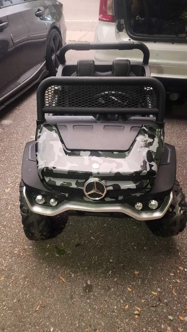 Mercedes Benz Ride on Truck 12V
