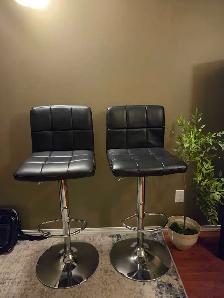 Set of 2 Adjustable Swivel Bar Stools – Black & Chrome