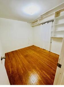 3 BEDROOM MAIN FLOOR FOR RENT|| 2 PARKING SPACE|| PRIME LOCATION - Photo 4