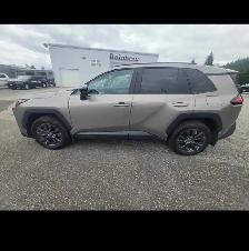 2026 Toyota Rav4 XLE Hybrid - Photo 2