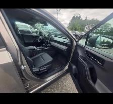2026 Toyota Rav4 XLE Hybrid - Photo 9