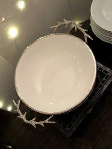 Rustic Antler Handle Serving Bowl   Matching plates - Photo 5