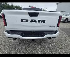 2026 Ram 1500 Black Express - Photo 5