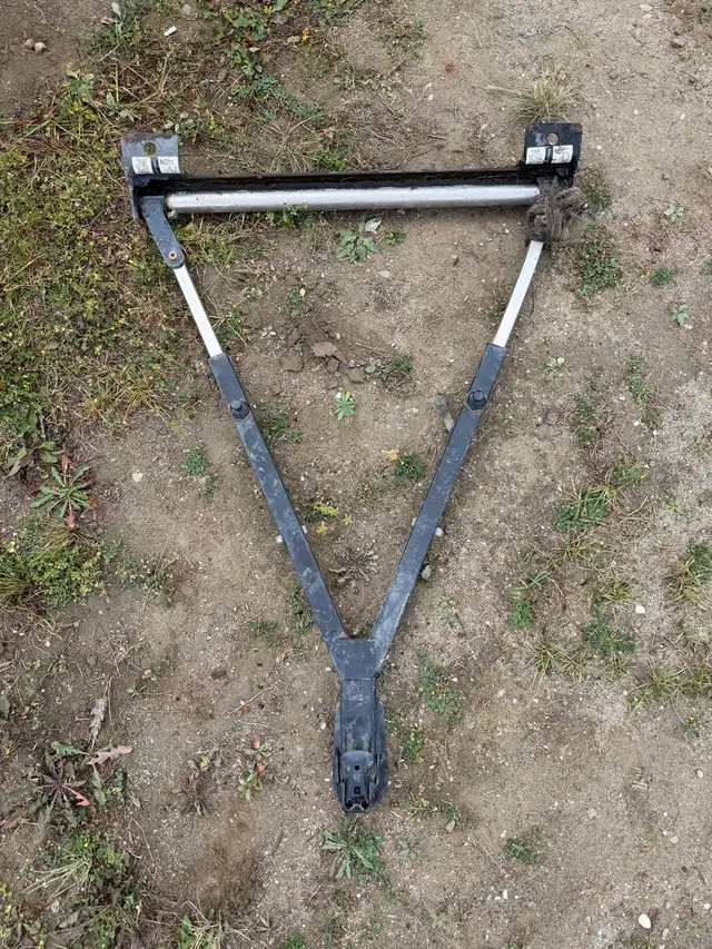 vehicle tow hitches