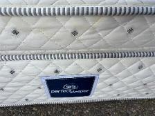Queen Serta Perfect Sleeper Mattress. I have Boxsprings too - Photo 3