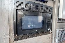 2027 Winnebago Sunflyer 22RS - Photo 9