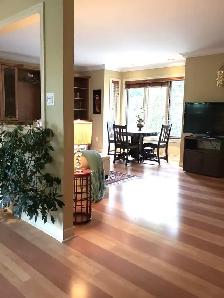 1,650 SQ FT FURNISHED2-BED   OFFICE | MILL POND Richmond Hill - Photo 4