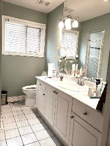 1,650 SQ FT FURNISHED2-BED   OFFICE | MILL POND Richmond Hill - Photo 10
