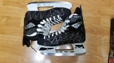 Brand New CCM Intruder Senior Ice Hockey Skates size 8D - Photo 2
