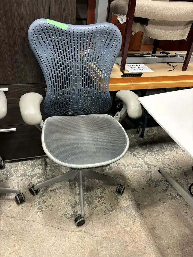 Herman Miller Mirra Chair(Fixed Arms)-Call Us Now!