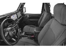 2026 Jeep Wrangler Sahara Sahara 4 Door 4x4 - Photo 6