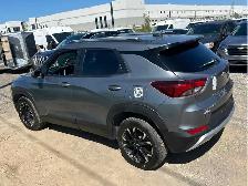 2022 Chevrolet Trailblazer FWD 4dr LT - Photo 3