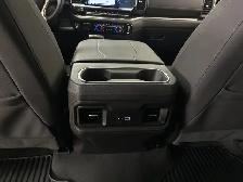 2024 Chevrolet Silverado 1500 RST - 5.3L V8/PWR BUCKETS/WIDESCRE - Photo 9