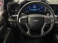 2024 Chevrolet Silverado 1500 RST - 5.3L V8/PWR BUCKETS/WIDESCRE - Photo 11