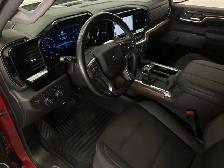 2024 Chevrolet Silverado 1500 RST - 5.3L V8/PWR BUCKETS/WIDESCRE - Photo 13