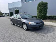 2010 Chevrolet Impala 4dr Sdn LT - Photo 2