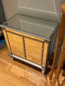 Mirrored  cabinets - Photo 5